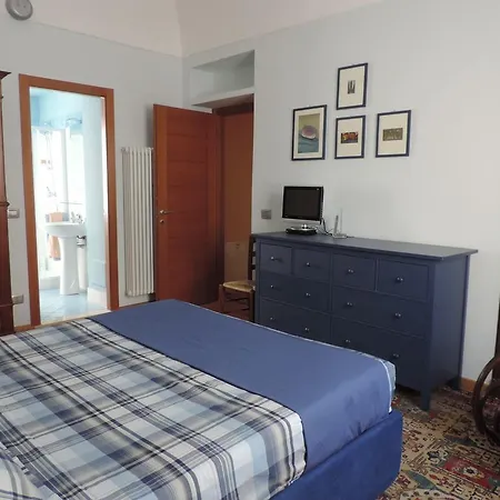 Apartment Alfieri Alba  Room photo
